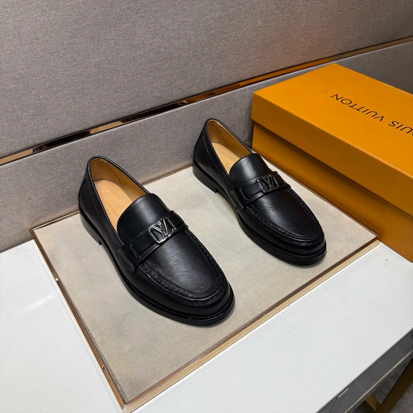 Men's men's shoes 💰pp480 [LV～] Men's casual leather shoes 2025z cabinet sales simultaneously 🔶Size: 38-44#️⃣ 🔷3 colors🔜The upper is made of multi-material splicing ➕Genuine leather lining, comfortable and breathable, sole: original comfortable and wear-resistant outsole, ⚠️real thing📱photographed🎬real thing is better📢📢📢